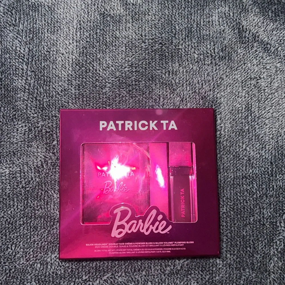 Patrick Ta x Barbie Blush Duo and Lip Plumper Set. LIMITED EDITION. Brand new - Picture 2 of 5